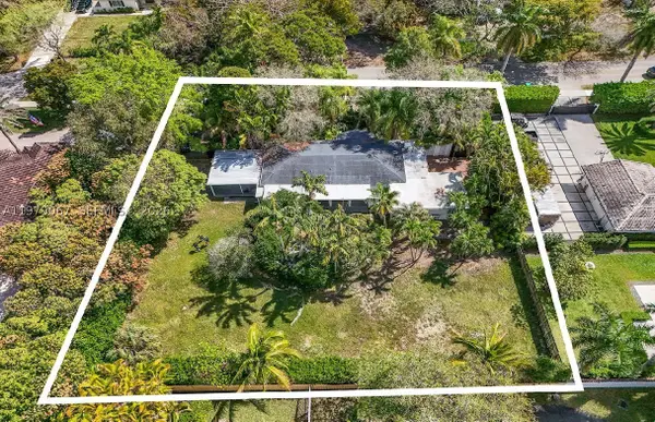9330 SW 72nd, Pinecrest, FL 33156