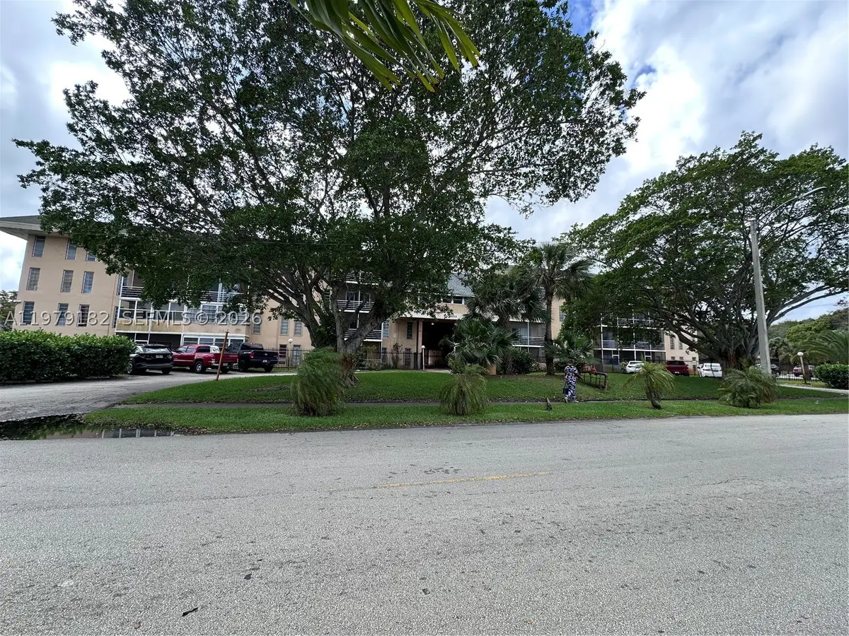 4848 NW 24th #412, Lauderdale Lakes, FL 33313 - #1