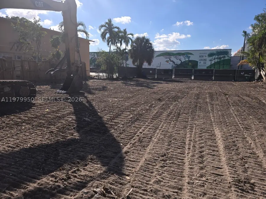 951 NW 37th, Miami, FL 33125 - #2