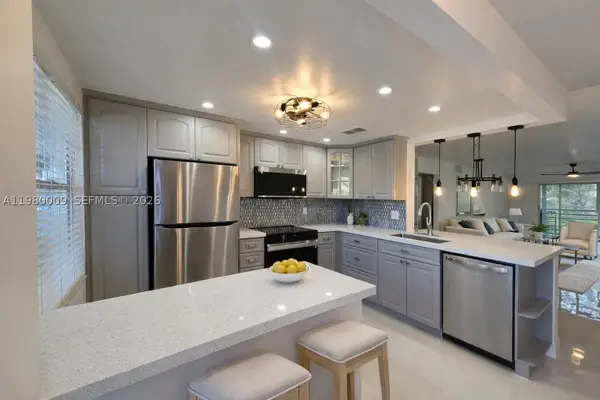 2403 Antigua #L2, Coconut Creek, FL 33066