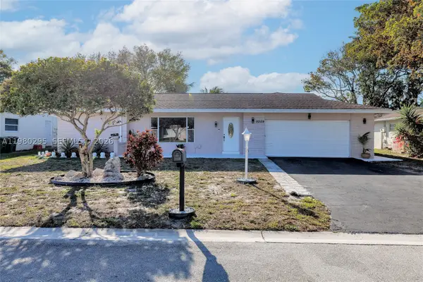 8209 NW 91st, Tamarac, FL 33321