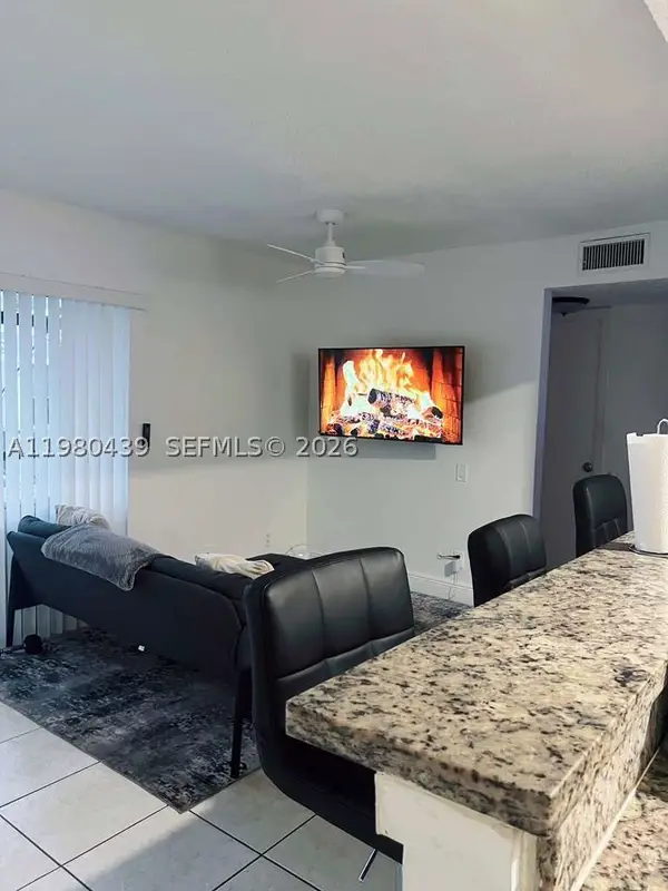 4435 Treehouse #H, Tamarac, FL 33319