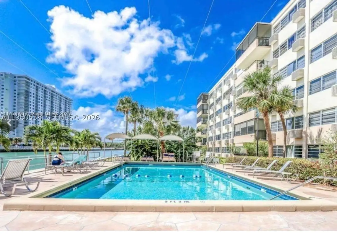 220 Kings Point #106, Sunny Isles Beach, FL 33160 - #1