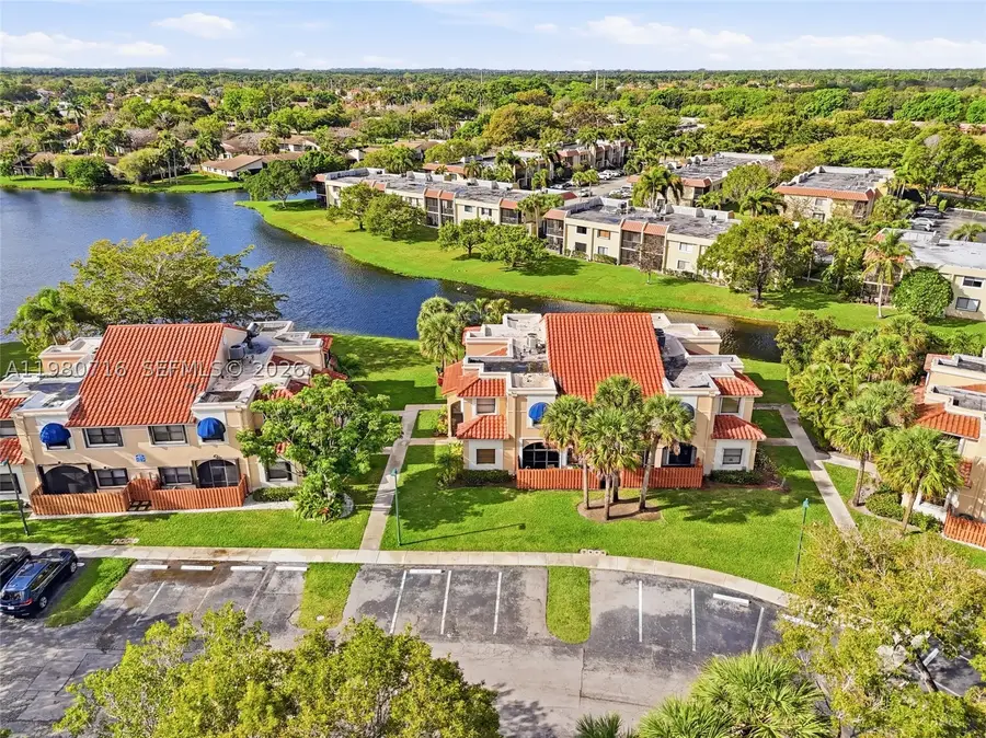 567 Racquet Club #18, Weston, FL 33326 - #3