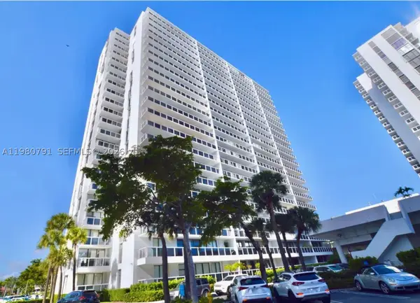 20505 E Country Club #534, Aventura, FL 33180