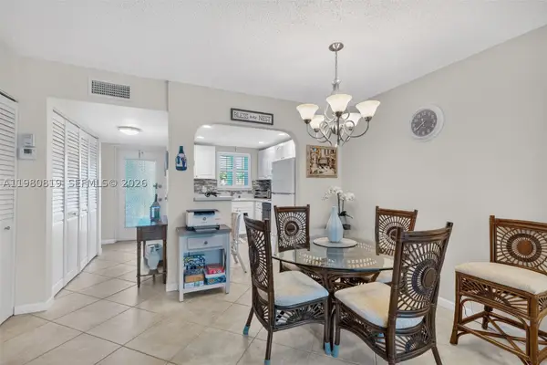 6650 Royal Palm #207C, Margate, FL 33063