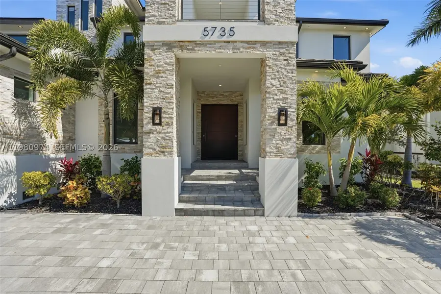 5735 Riverside, Cape Coral, FL 33904 - #2