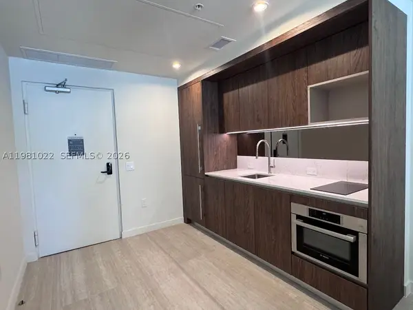 1611 SW 2nd #306, Miami, FL 33129