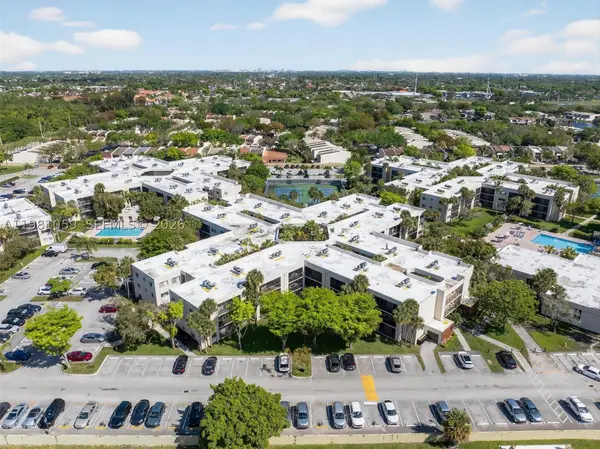 8065 SW 107th #106, Miami, FL 33173