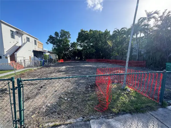 Address Withheld By Seller, Miami, FL 33145