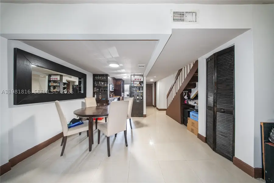 10710 NW 7th #11B, Miami, FL 33172 - #2