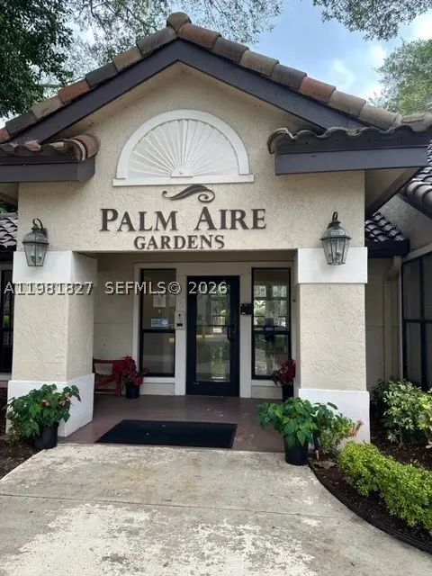 4521 W Mcnab #11, Pompano Beach, FL 33069