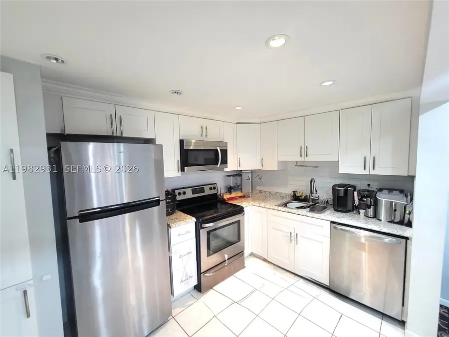 4270 NW 89th #104, Coral Springs, FL 33065 - #3