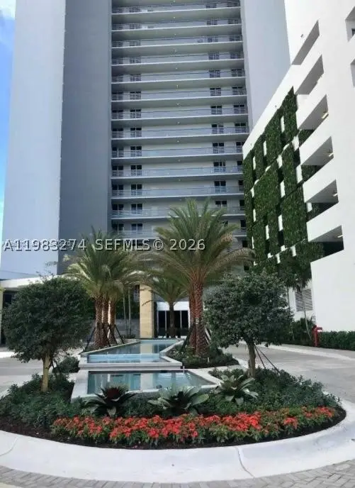 16385 Biscayne #2702, North Miami Beach, FL 33160 - #1