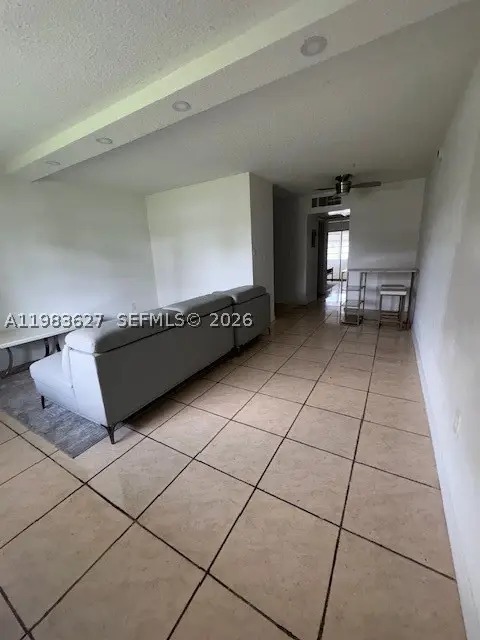 70 NE 202nd #T12, Miami Gardens, FL 33179 - #3