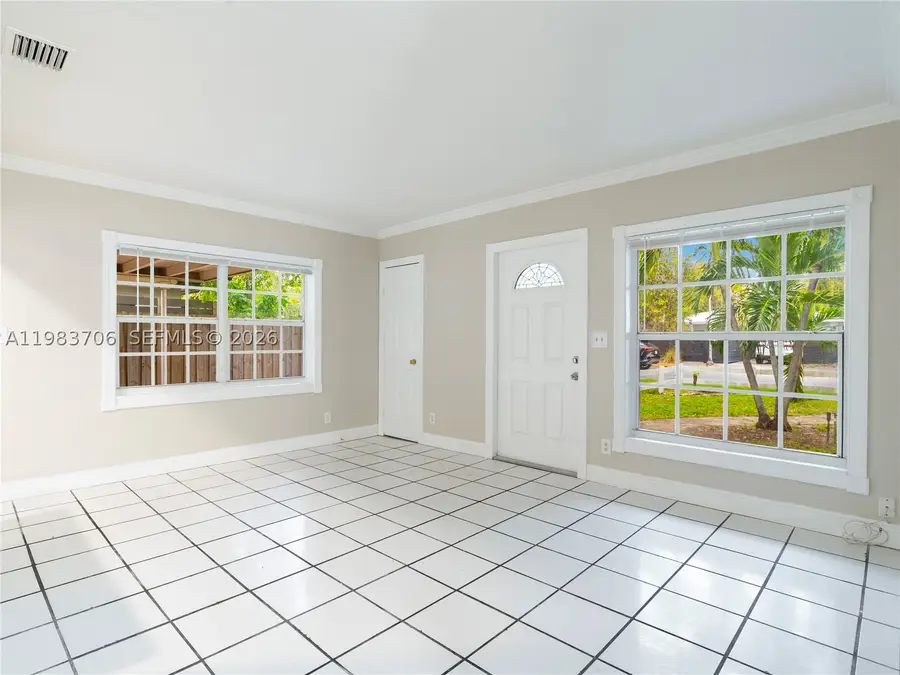 1125 NE 10th, Fort Lauderdale, FL 33304 - #3