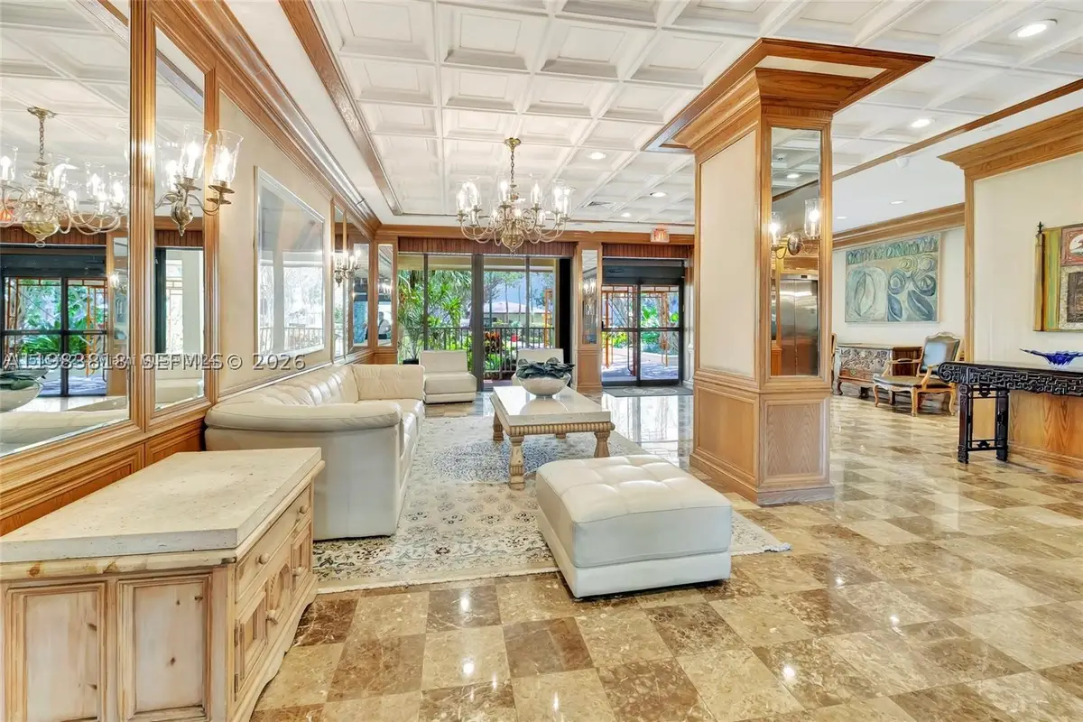 11111 Biscayne #8F, Miami, FL 33181 - #1