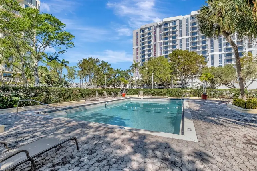 11111 Biscayne #8F, Miami, FL 33181 - #2