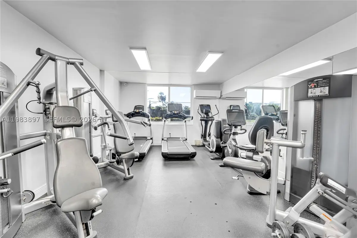 919 Hillcrest #210, Hollywood, FL 33021 - #1