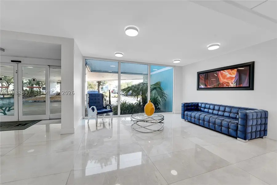 919 Hillcrest #210, Hollywood, FL 33021 - #3