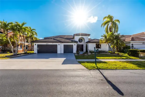 930 NW 197th, Pembroke Pines, FL 33029