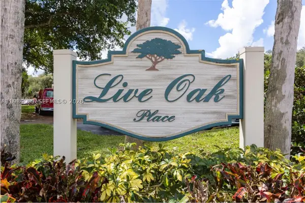 9430 Live Oak #407, Davie, FL 33324