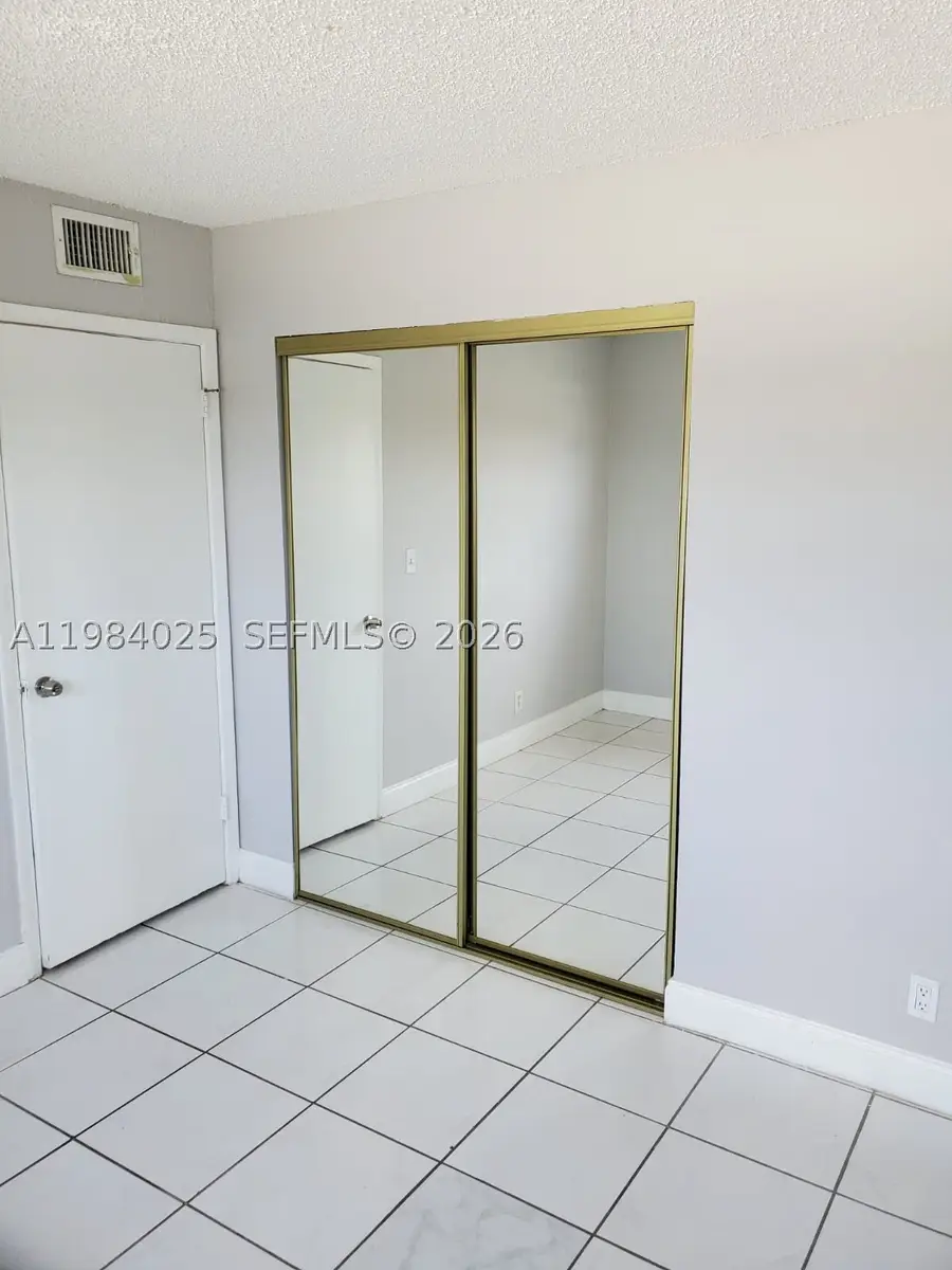 Address Withheld By Seller, Hollywood, FL 33020 - #2