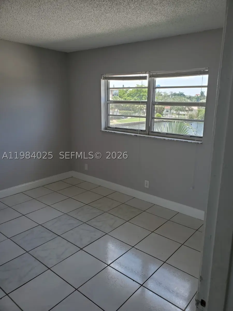 Address Withheld By Seller, Hollywood, FL 33020 - #3