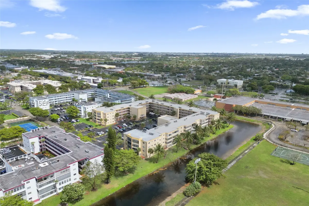 3940 NW 42nd #320, Lauderdale Lakes, FL 33319 - #1