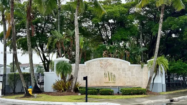 155 NW 96th #2-201, Pembroke Pines, FL 33024