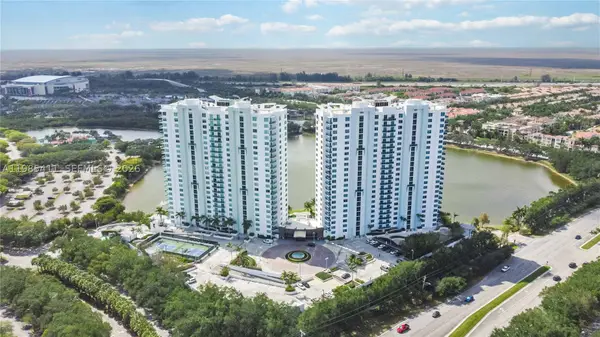 2641 N Flamingo #307N, Sunrise, FL 33323