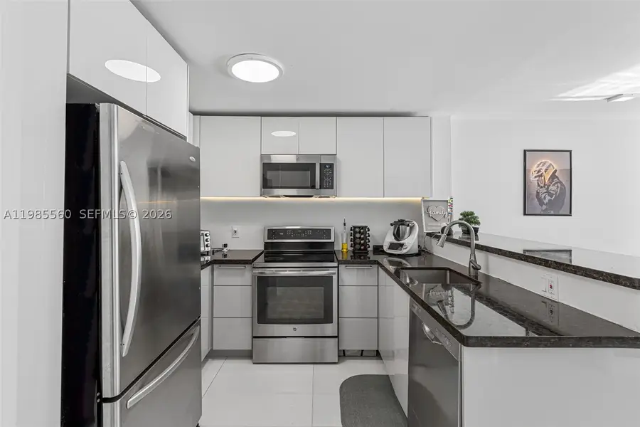 6545 Indian Creek #306, Miami Beach, FL 33141 - #3