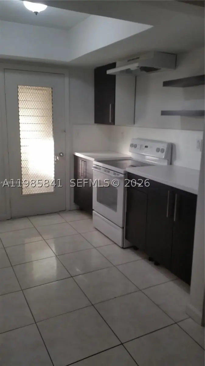 11840 NE 19th #27, North Miami, FL 33181 - #3