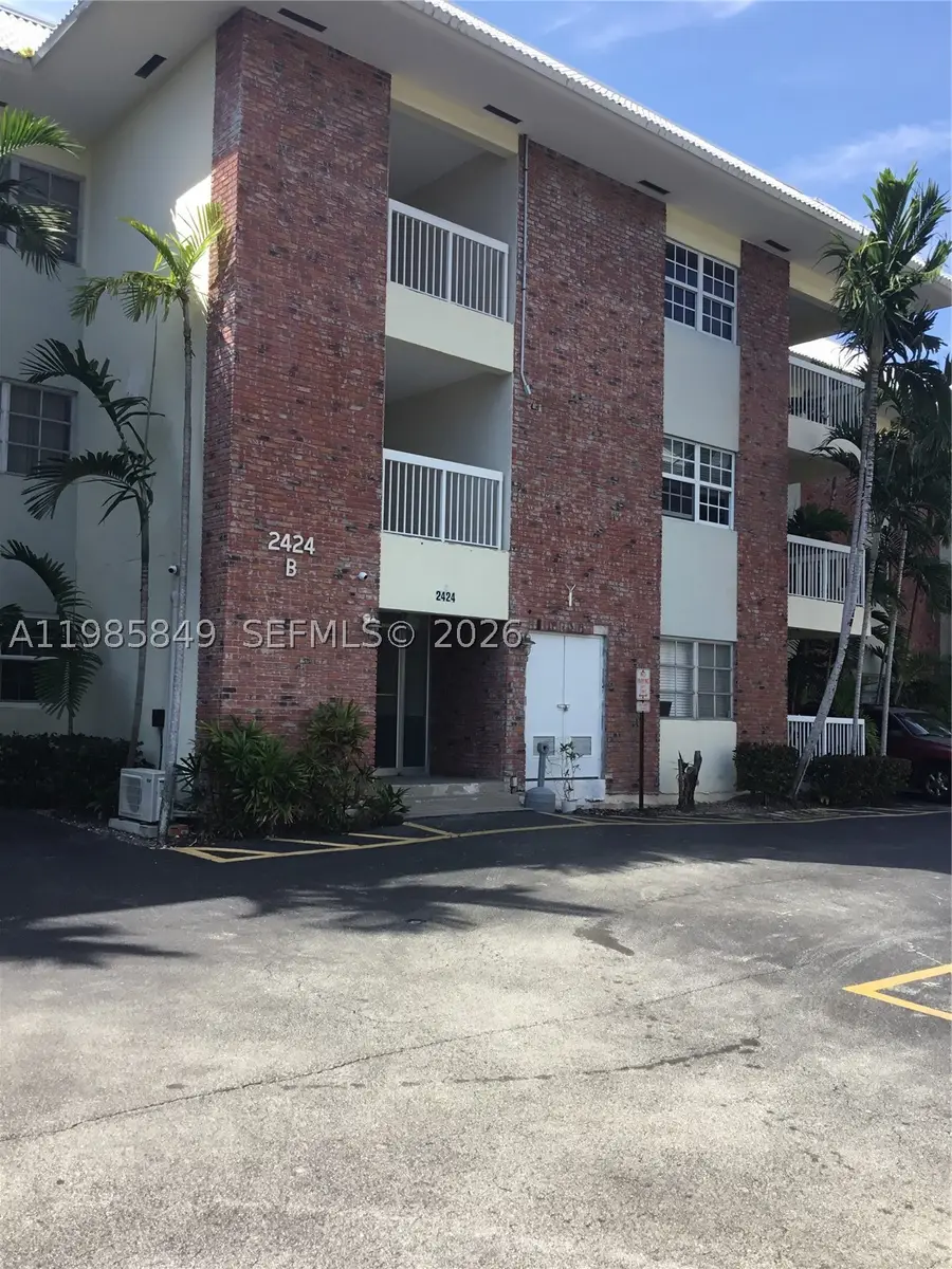 2424 SE 17th #111B, Fort Lauderdale, FL 33316 - #3