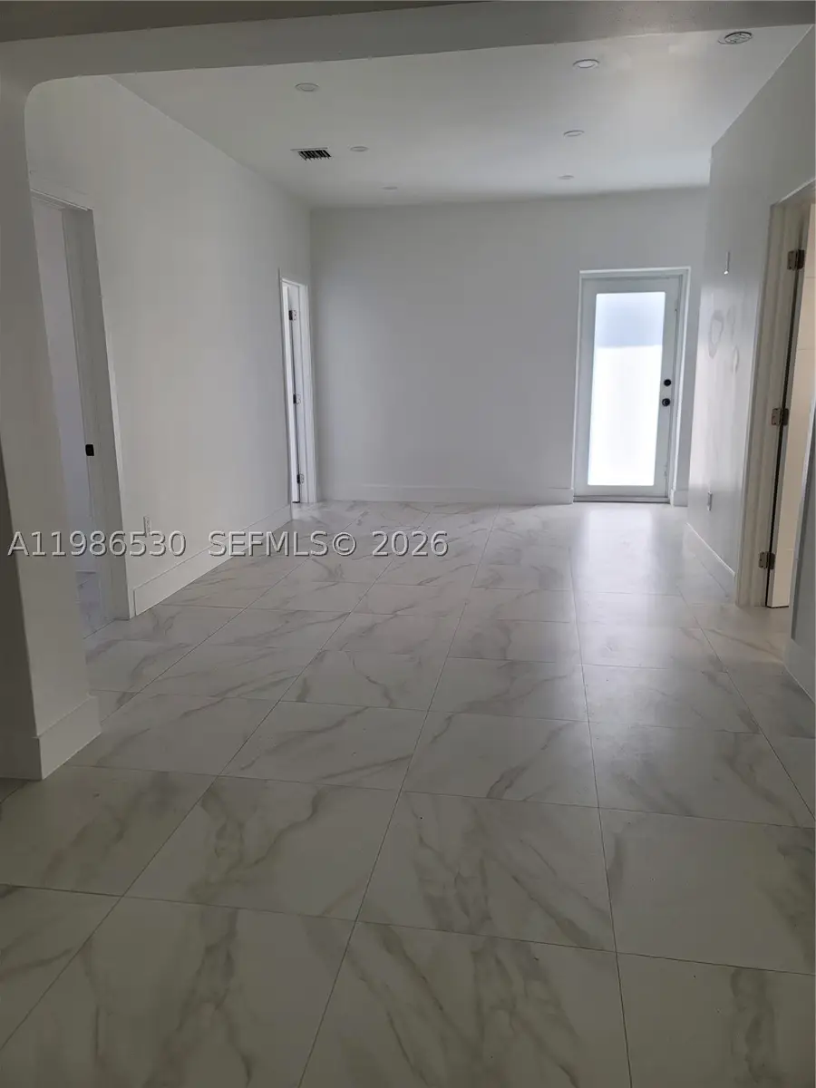 1975 NW 24th, Miami, FL 33125 - #2