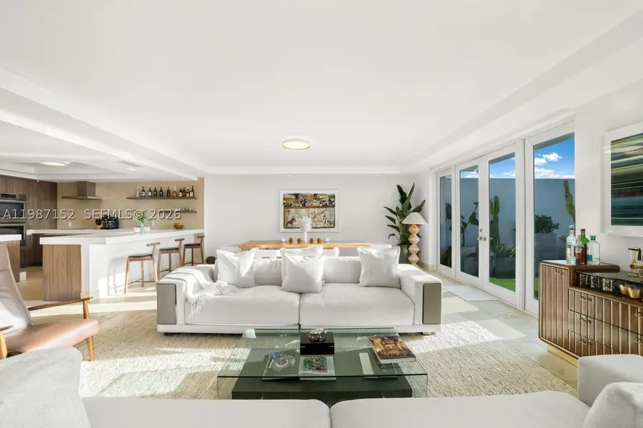 5600 Collins #D, Miami Beach, FL 33140 - #3
