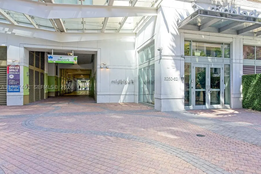3250 NE 1st #1006, Miami, FL 33137 - #2