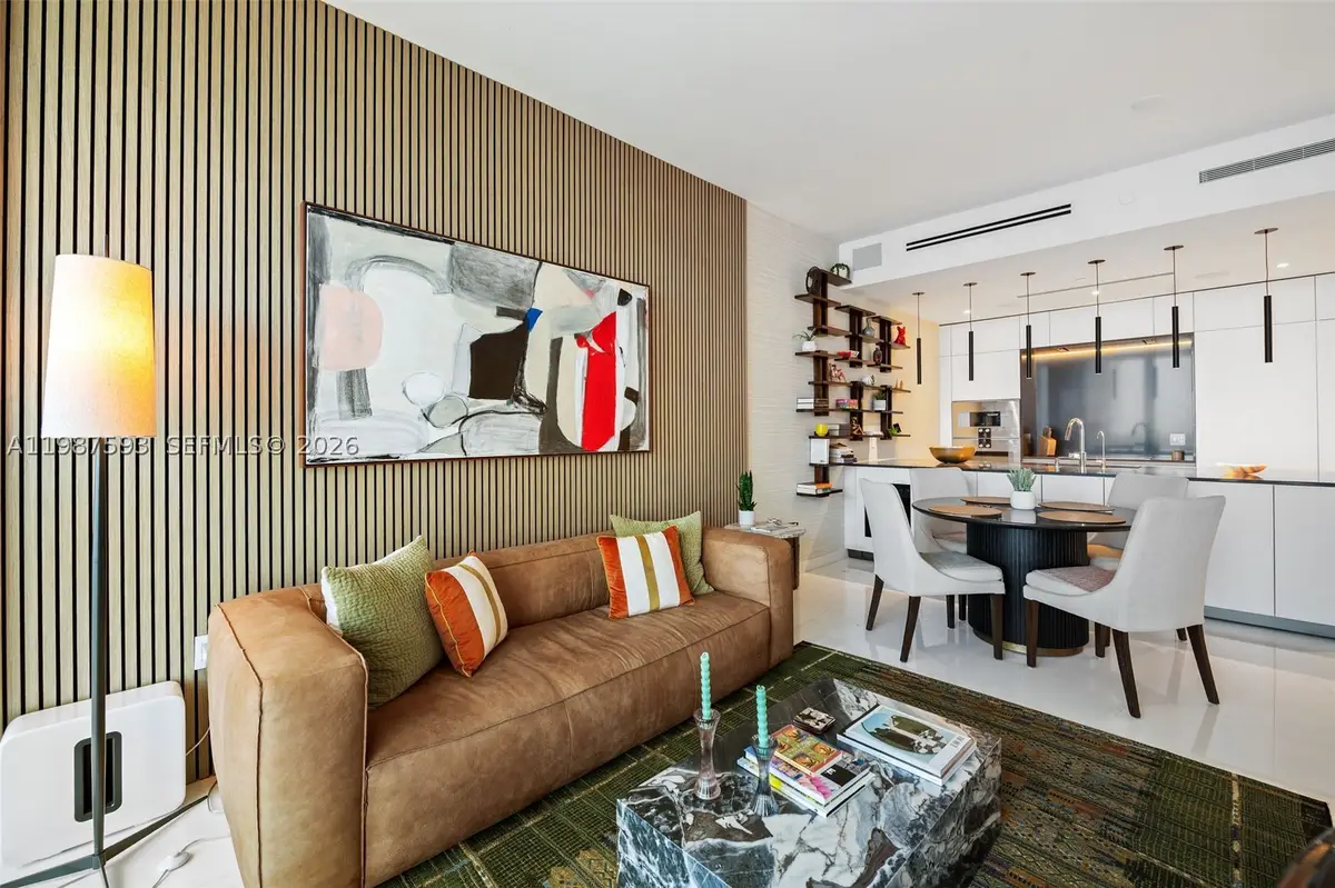 300 Biscayne Blvd #2106, Miami, FL 33131 - #1