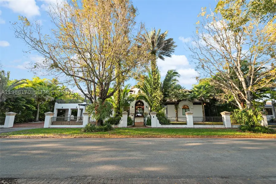 1253 Sorolla, Coral Gables, FL 33134 - #3