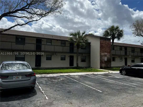 6001 Shakerwood #204, Tamarac, FL 33319
