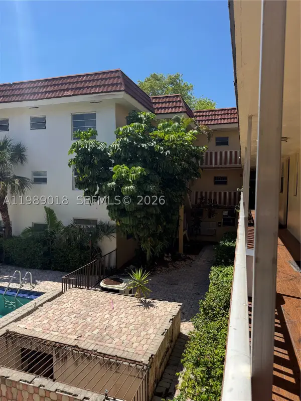 13655 NE 10th #208, North Miami, FL 33161