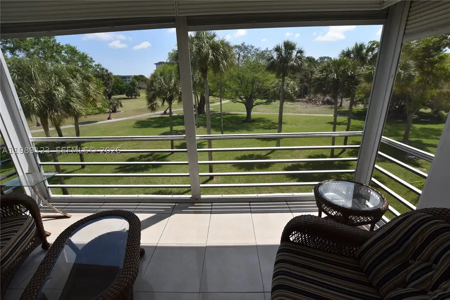 3800 Oaks Clubhouse #309, Pompano Beach, FL 33069 - #2
