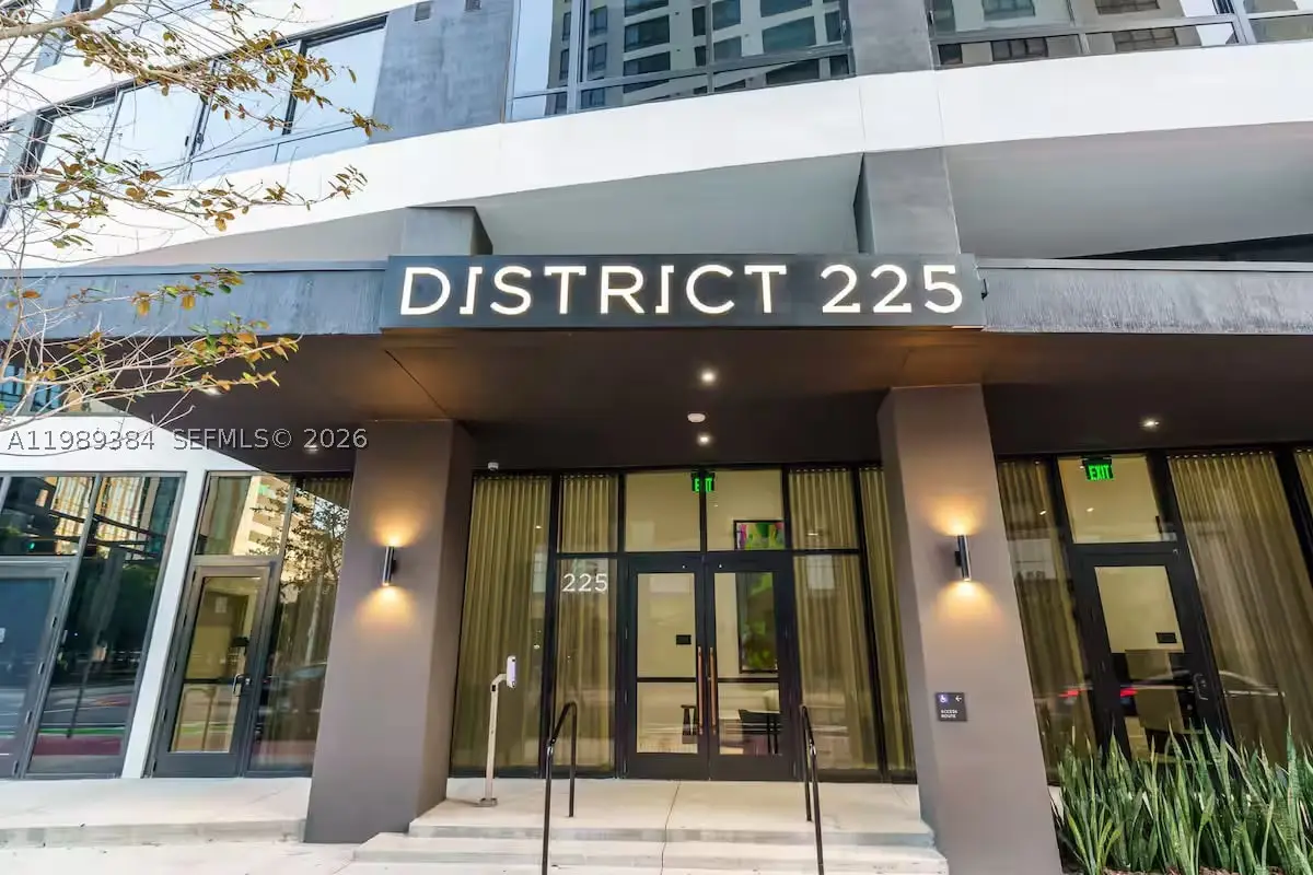225 N Miami #202, Miami, FL 33128 - #1