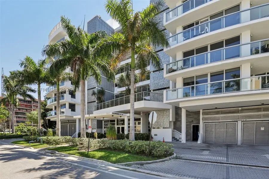 1100 100th #703, Bay Harbor Islands, FL 33154 - #2