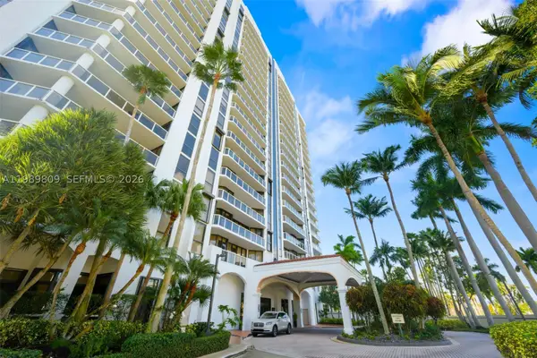 3598 Yacht Club #1204, Aventura, FL 33180