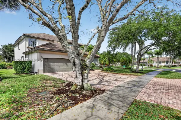4953 Kensington, Coral Springs, FL 33076