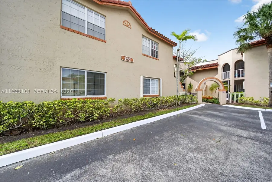 365 SW 86th #201, Pembroke Pines, FL 33025 - #2