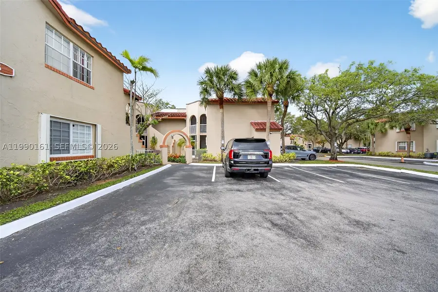 365 SW 86th #201, Pembroke Pines, FL 33025 - #3