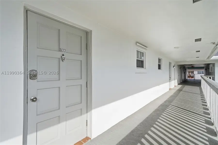 1200 Hillcrest #306, Hollywood, FL 33021 - #2