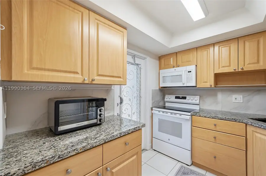 1200 Hillcrest #306, Hollywood, FL 33021 - #3